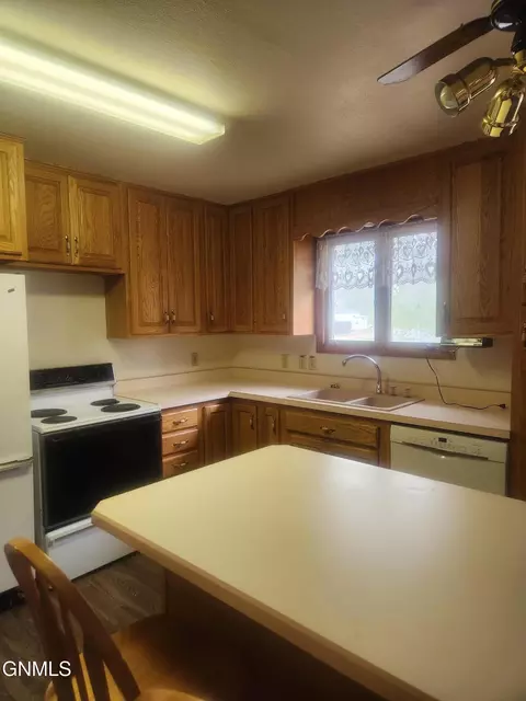 Kitchen - 214 3rd Ave E, New Leipzig, ND 58562 photo 1 of 2
