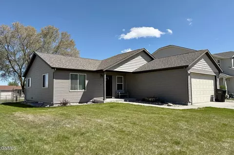2618 Bradford Ct, Williston, ND 58801 photo 43