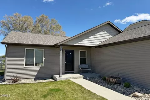 2618 Bradford Ct, Williston, ND 58801 photo 5