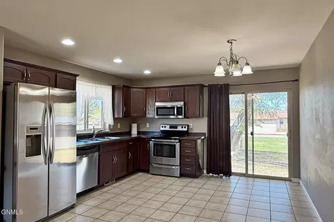 2618 Bradford Ct, Williston, ND 58801 photo 11
