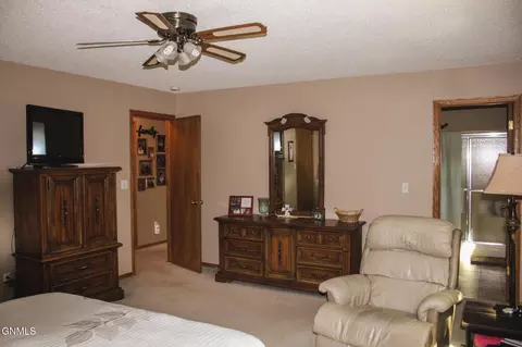 Bedroom - 3219 Devon Dr, Bismarck, ND 58504 photo 3 of 9