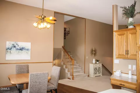 Dining - 3219 Devon Dr, Bismarck, ND 58504 photo 3 of 3