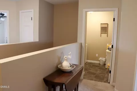 4918 Windsor St, Bismarck, ND 58503 photo 23