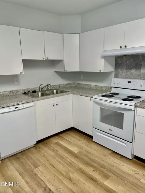 3231 Rosser Ave, Bismarck, ND 58501 photo 27