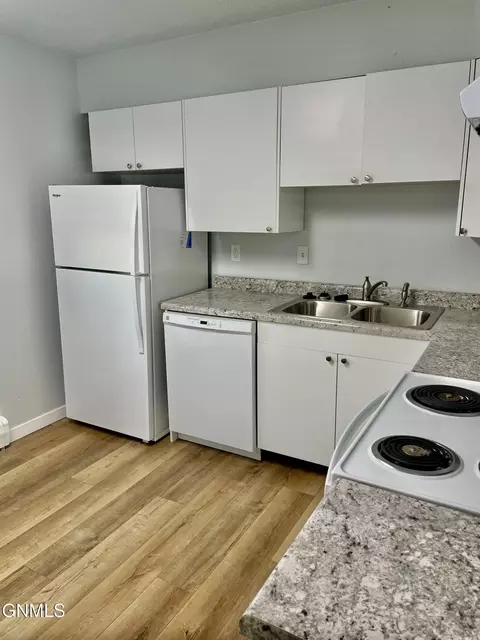 3231 Rosser Ave, Bismarck, ND 58501 photo 26
