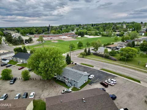 3231 Rosser Ave, Bismarck, ND 58501 photo 7