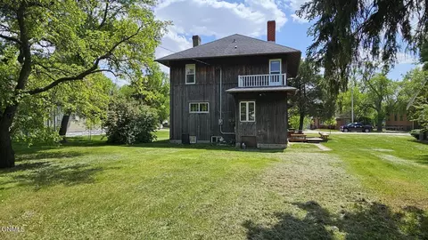 429 Main St, Ellendale, ND 58436 photo 6