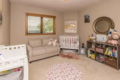 902 St Thomas Trl NW, Mandan, ND 58554 photo 17