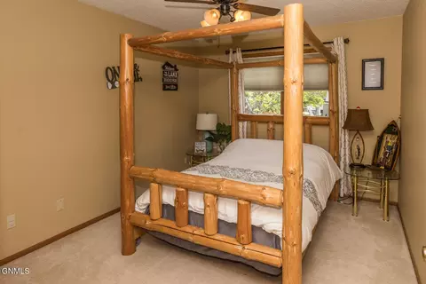902 St Thomas Trl NW, Mandan, ND 58554 photo 18