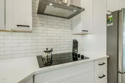 Kitchen - 406 Cobblestone Loop SW, Mandan, ND 58554 photo 12 of 12
