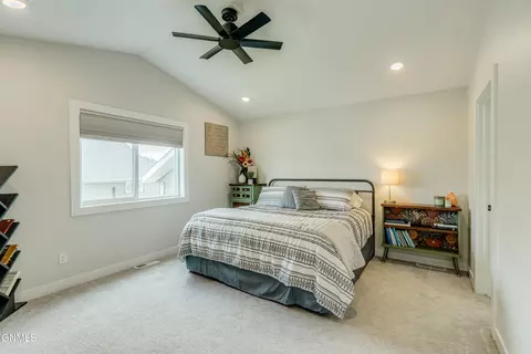 Bedroom - 406 Cobblestone Loop SW, Mandan, ND 58554 photo 1 of 7