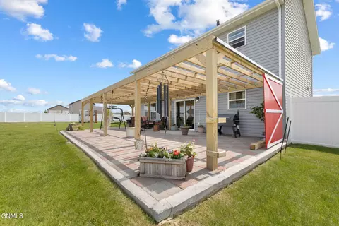 13351 River Meadow St, Williston, ND 58801 photo 8