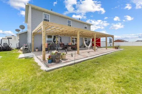 13351 River Meadow St, Williston, ND 58801 photo 9
