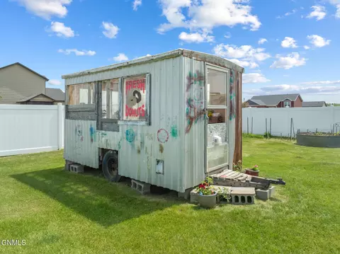 13351 River Meadow St, Williston, ND 58801 photo 15