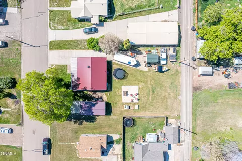 View/Area - 716 5th St SE, Sidney, MT 59270 photo 2 of 2