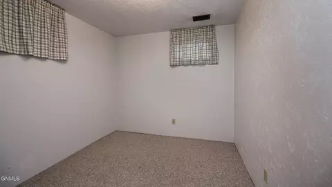 419 14th St, Bismarck, ND 58504 photo 31