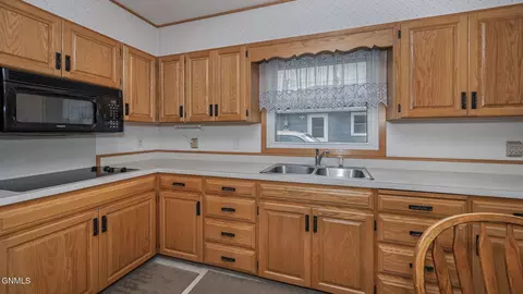 419 14th St, Bismarck, ND 58504 photo 14