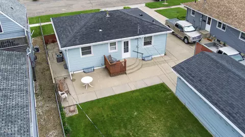 419 14th St, Bismarck, ND 58504 photo 35