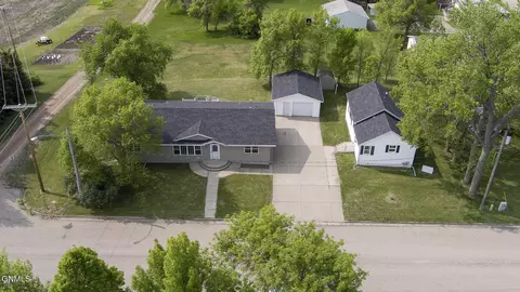 109111 Elm Ave E, New Salem, ND 58563
