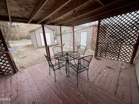 Exterior - 103 1st Ave E, Zap, ND 58580 photo 2 of 5
