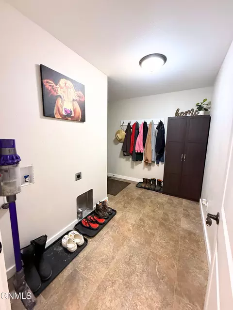 13344 Yellowstone Meadow St, Williston, ND 58801 photo 25