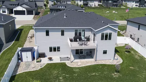 3919 Herd Pl, Bismarck, ND 58503 photo 3