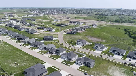 3919 Herd Pl, Bismarck, ND 58503 photo 58