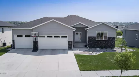 3919 Herd Pl, Bismarck, ND 58503 photo 53