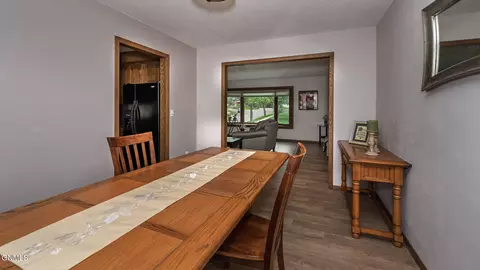 Dining - 201 E Brandon Dr, Bismarck, ND 58503 photo 3 of 3