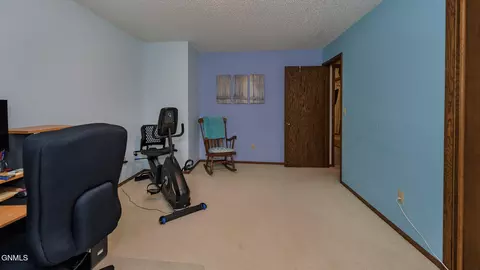 Bedroom - 201 E Brandon Dr, Bismarck, ND 58503 photo 5 of 7