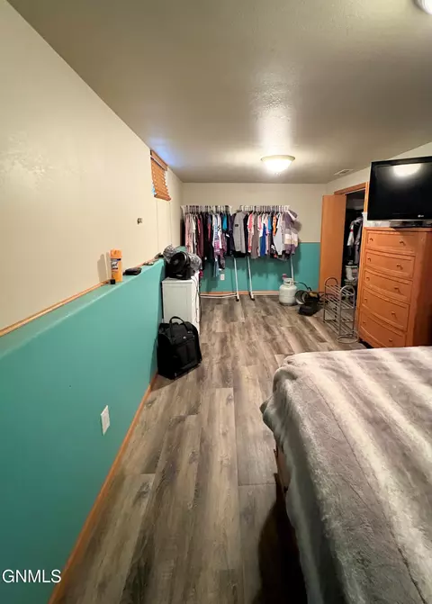 523 12th Ave W, Williston, ND 58801 photo 20