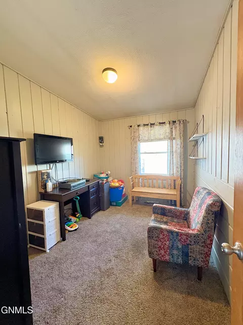 523 12th Ave W, Williston, ND 58801 photo 13
