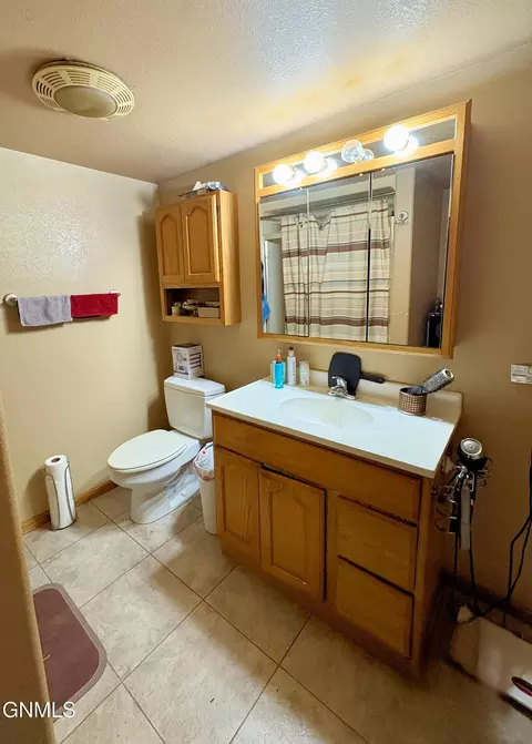 523 12th Ave W, Williston, ND 58801 photo 21