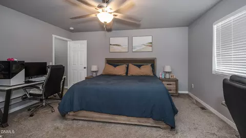 4523 Corvette St NW, Mandan, ND 58554 photo 20