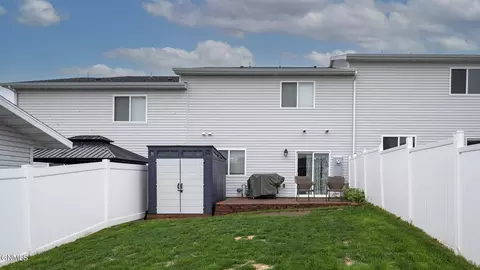 4523 Corvette St NW, Mandan, ND 58554 photo 33