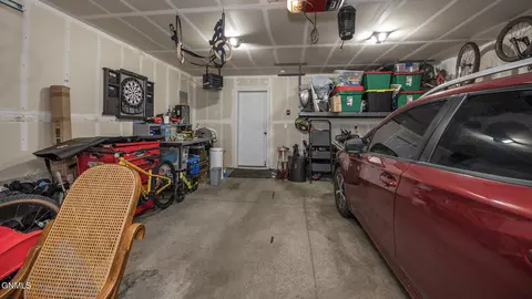 4523 Corvette St NW, Mandan, ND 58554 photo 30