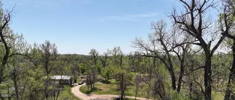 5401 Fernwood Dr, Bismarck, ND 58503