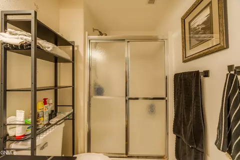 Bath - 3916 Lockport St, Bismarck, ND 58503 photo 4 of 4