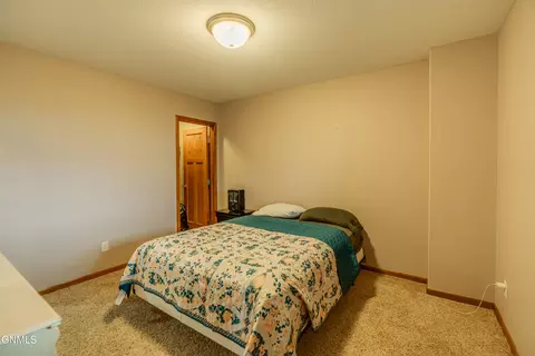 Bedroom - 1724 Calgary Loop, Bismarck, ND 58503 photo 3 of 5