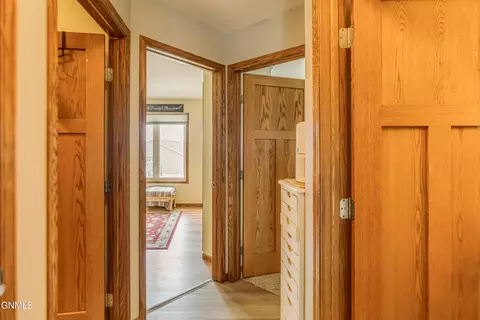 Entry Way - 1724 Calgary Loop, Bismarck, ND 58503 photo 5 of 6