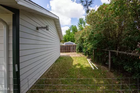 956 Dell Ave, Dickinson, ND 58601 photo 29