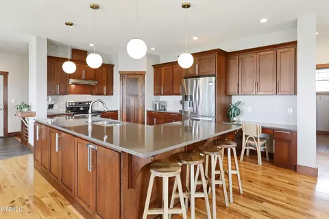 4870 132nd Dr NW, Williston, ND 58801 photo 7