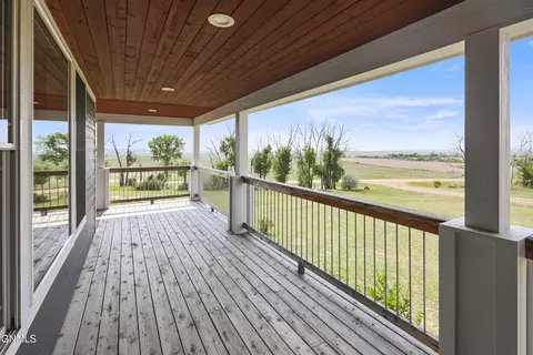 4870 132nd Dr NW, Williston, ND 58801 photo 4