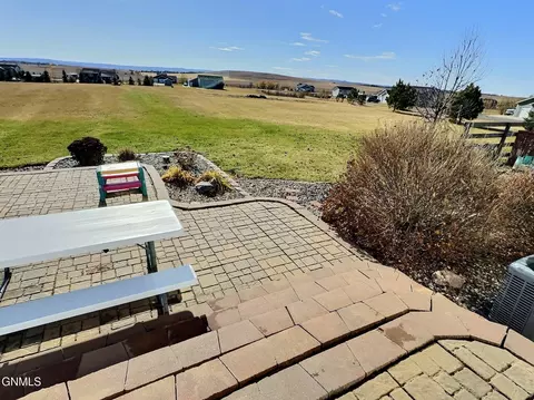 7121 Bear Path Dr, Bismarck, ND 58504 photo 33