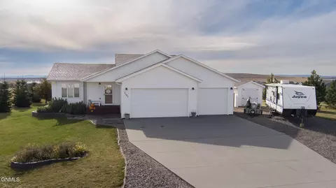 7121 Bear Path Dr, Bismarck, ND 58504 photo 35