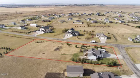7121 Bear Path Dr, Bismarck, ND 58504 photo 39