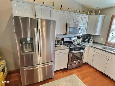 7121 Bear Path Dr, Bismarck, ND 58504 photo 13