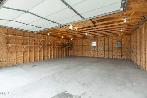 5105 Redcoat Loop, Bismarck, ND 58503 photo 6