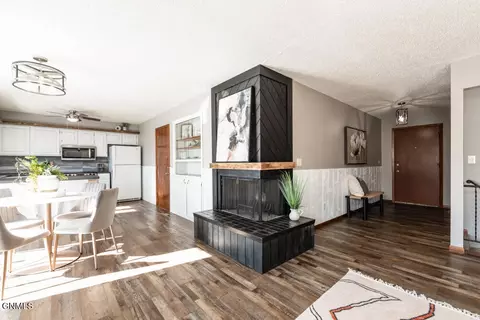 2117 Harmon Ave, Bismarck, ND 58501 photo 2