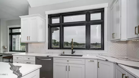 Kitchen - 2008 Larson Rd, Bismarck, ND 58504 photo 5 of 5